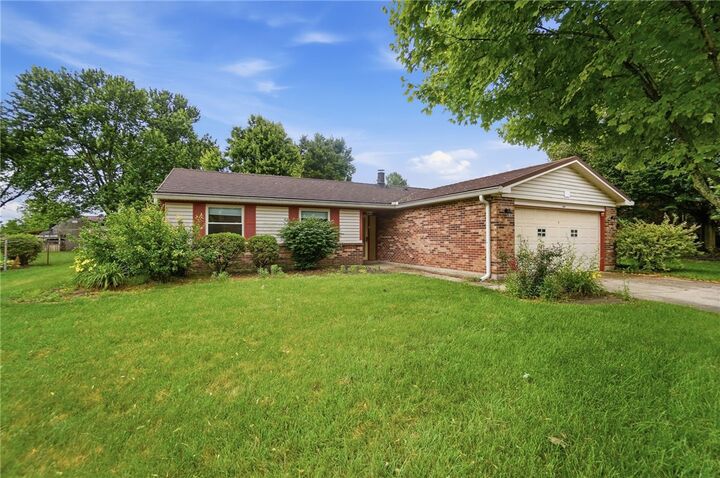 Property Photo:  1544 Casilla Court  OH 45342 