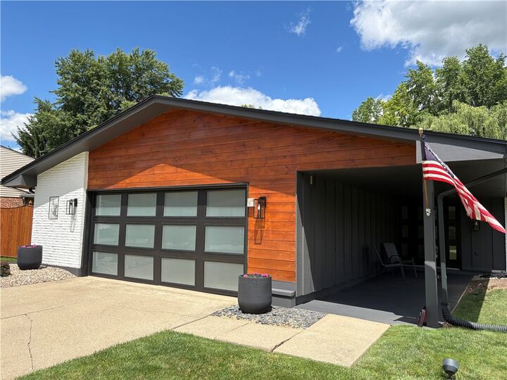Property Photo:  8910 Springrun Lane  OH 45458 