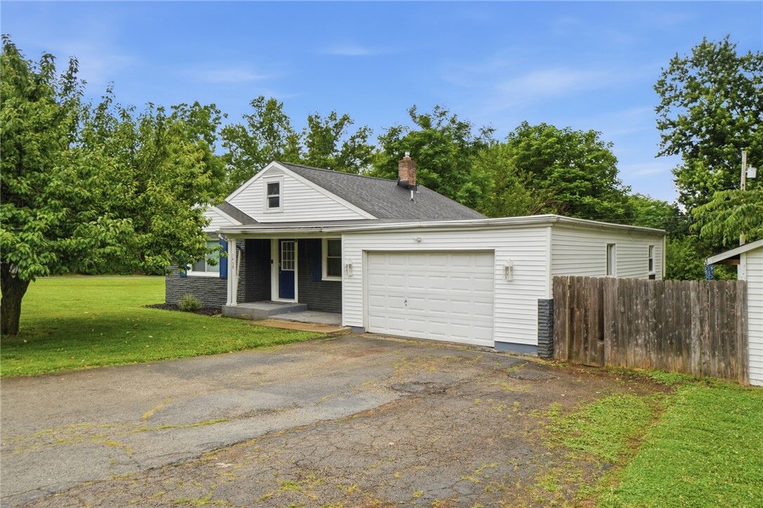 Property Photo:  1459 Wiley Street  OH 45324 