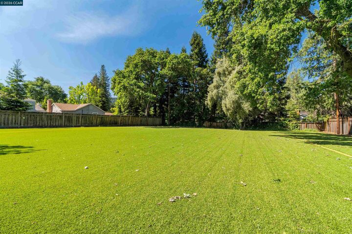 Property Photo: 81 N Jackson Way CA 94507