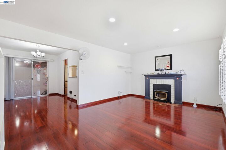 Property Photo: 2043 Reynolds St CA 94577