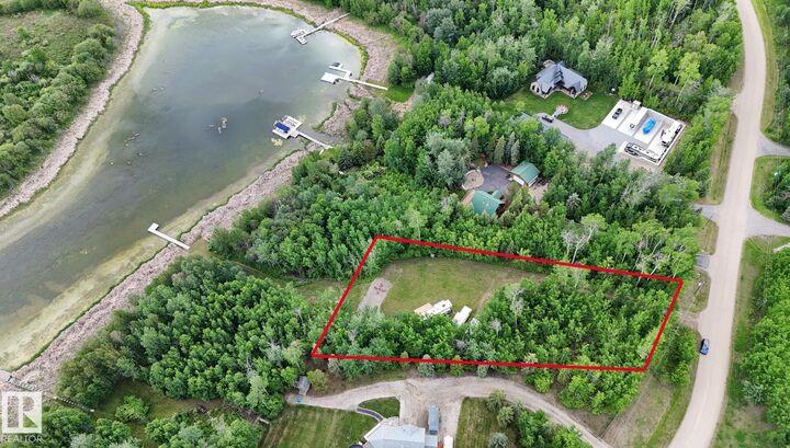 Property Photo: 2414 Twp Road 522 9 AB T7Y 3L8