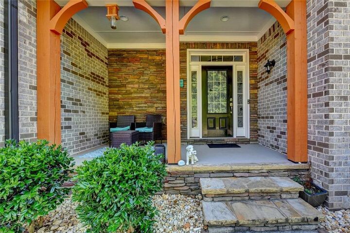 Property Photo: 2940 Annapolis Way GA 30041