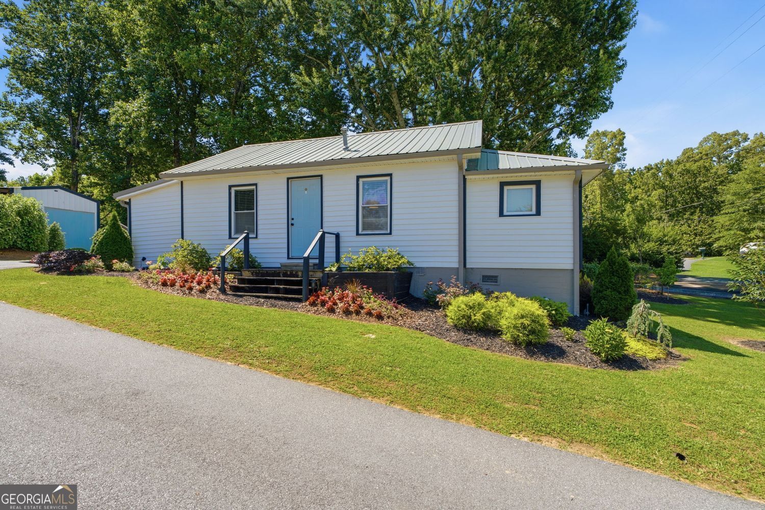 Property Photo: 263 Elizabeth Street GA 30143