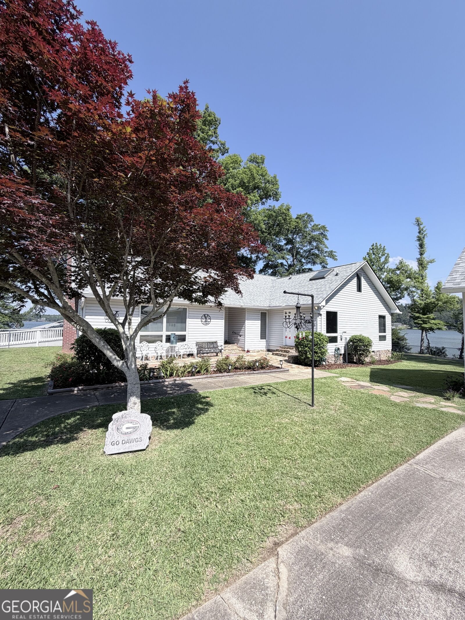 Property Photo:  9489 Lee Rd 379  AL 36854 