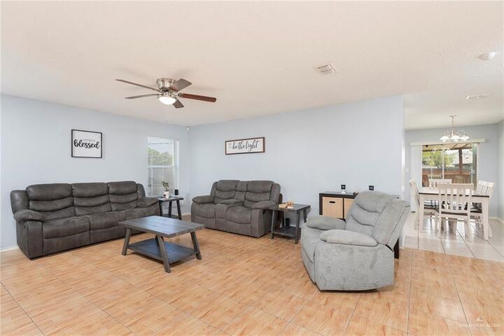 Property Photo:  2912 Northwestern Avenue  TX 78504 