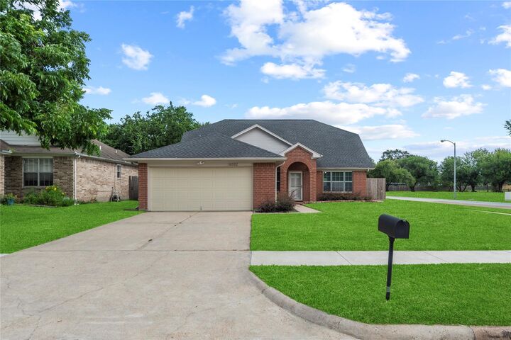Property Photo: 18502 Bridoon Drive TX 77433