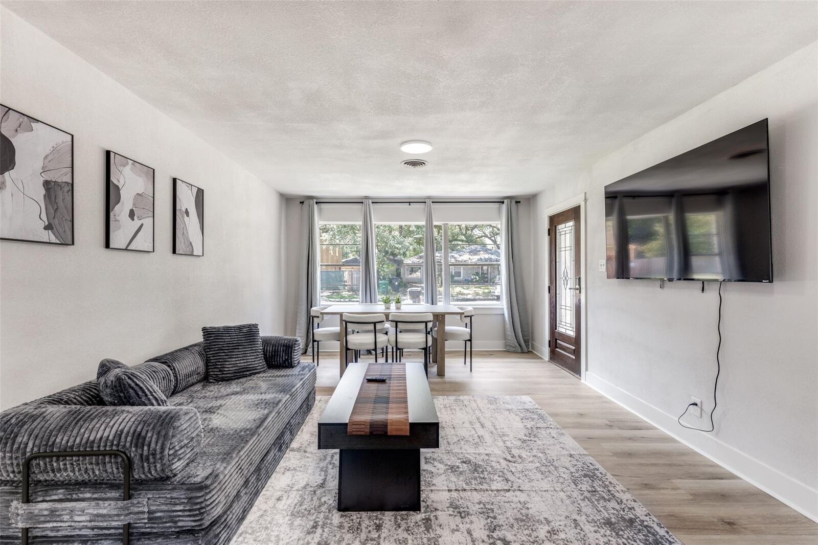 Property Photo: 4034 Woodfin Street TX 77025