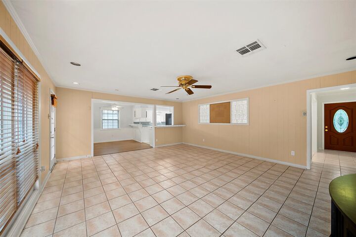 Property Photo: 5215 Cheena Drive TX 77096