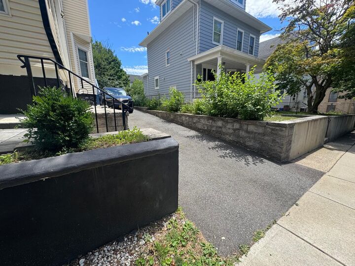Property Photo: 66 Washburn Pl NJ 07073
