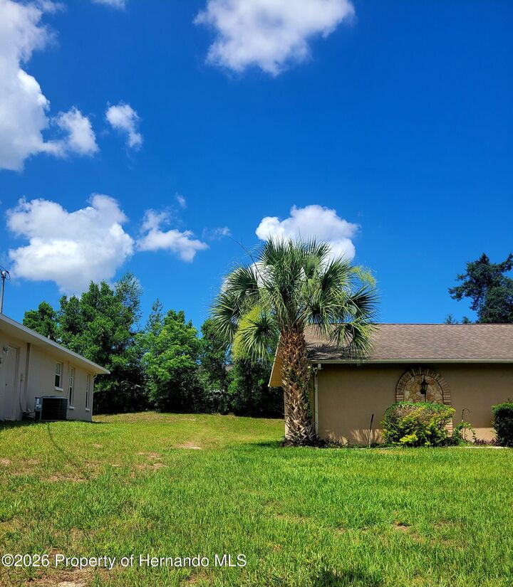 Property Photo:  5169 Boswell Road  FL 34608 