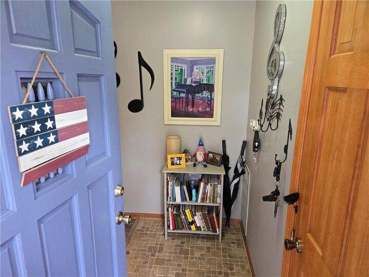 Property Photo:  6228 Ash Court  MO 64133 
