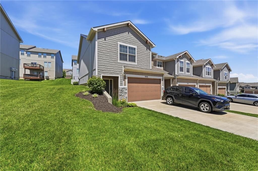 Property Photo: 7370 Griffey Street MO 64152