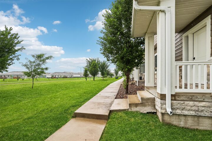 Property Photo:  515 10th Street  IA 50263 