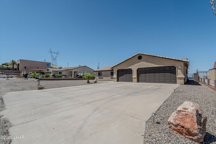 Property Photo: 1031 Coconut Grove Dr AZ 86404