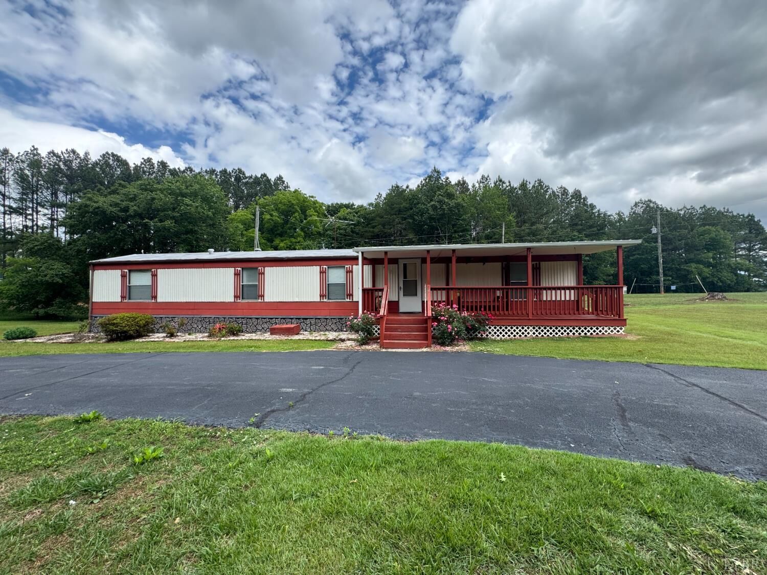 Property Photo: 248 Morris Church Road VA 24528