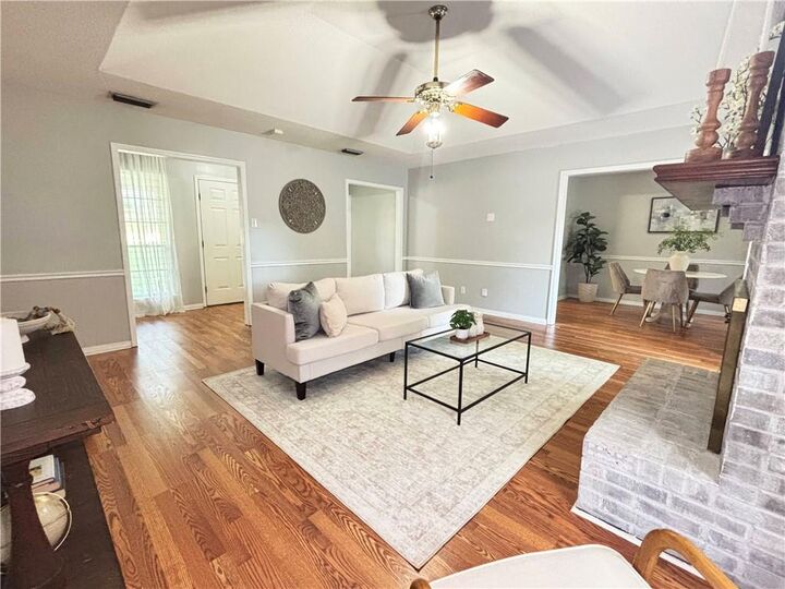 Property Photo: 7860 Country Drive AL 36619