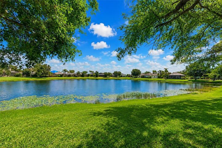 Property Photo:  4930 Newport News Circle  FL 34211 