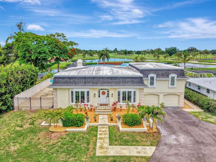 Property Photo:  5030 18th Avenue W  FL 34209 