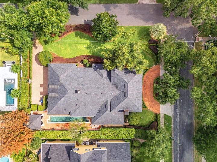 Property Photo:  1600 Legion Drive  FL 32789 