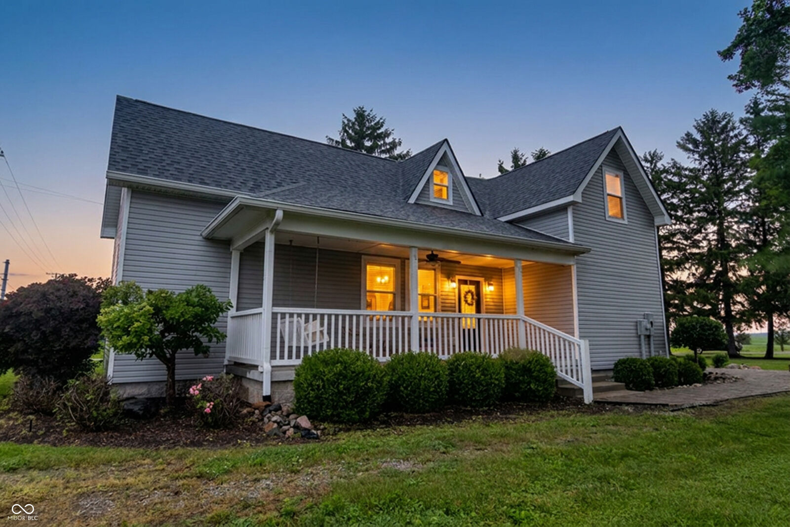 Property Photo:  1480 W State Road 47  IN 46052 