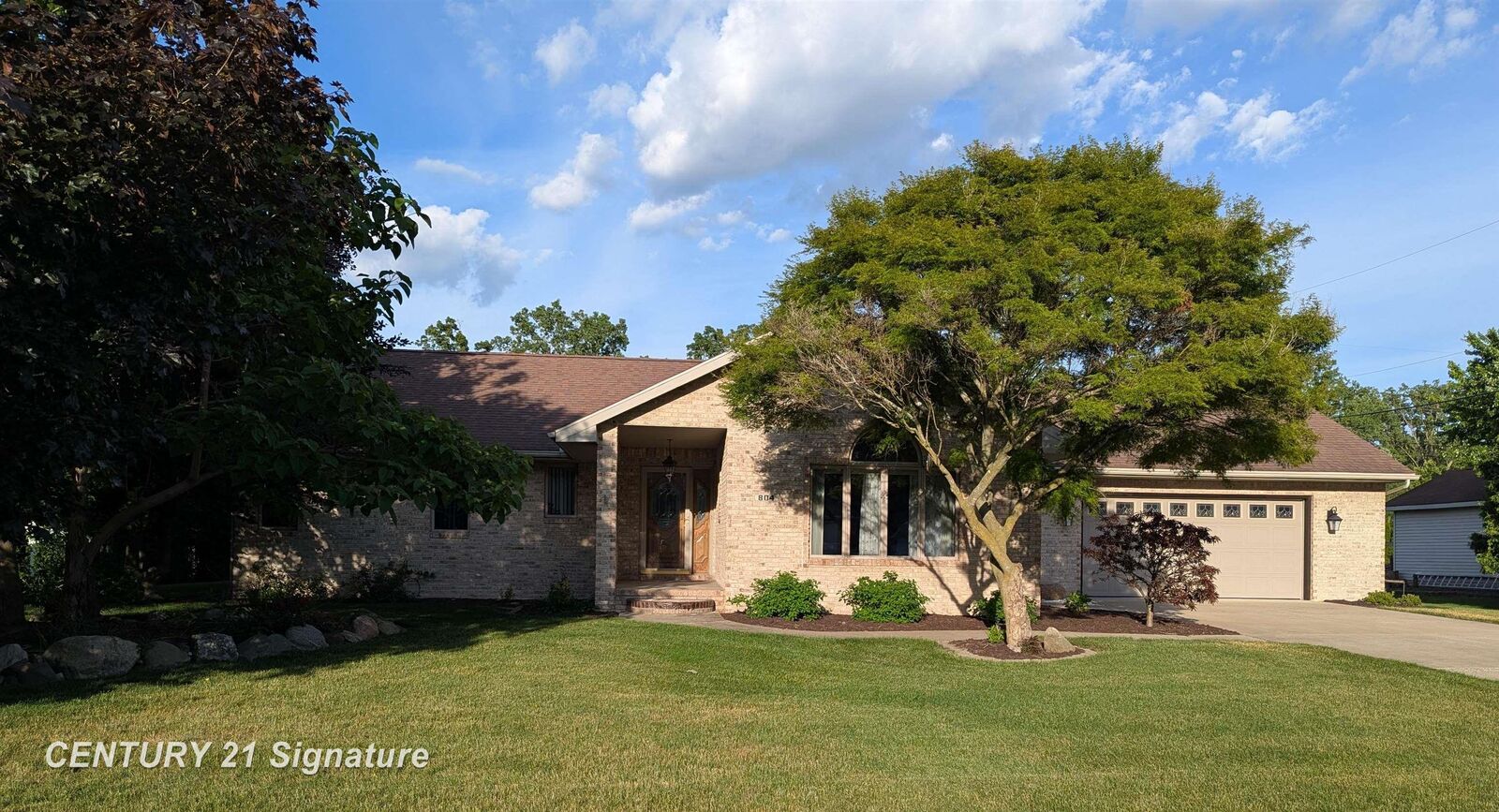 Property Photo: 804 Frost Drive MI 48706