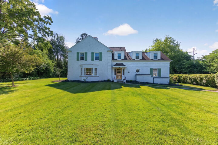 Property Photo: 5050 Browns Lake Road MI 49203