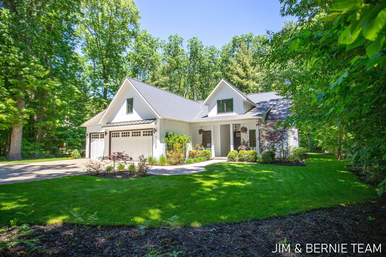 Property Photo: 6225 Lighthouse Court MI 49453
