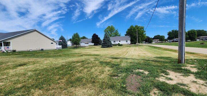 Property Photo:  00 6th Avenue  IL 61252 