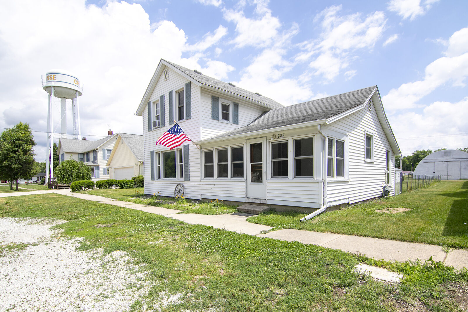 Property Photo: 288 S Walnut Street IL 60922