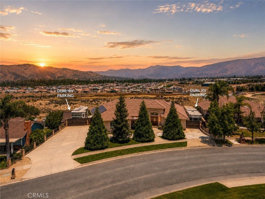 Property Photo: 35102 Persimmon CA 92399