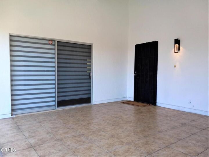 Property Photo:  2422 Seahorse Avenue  CA 93001 