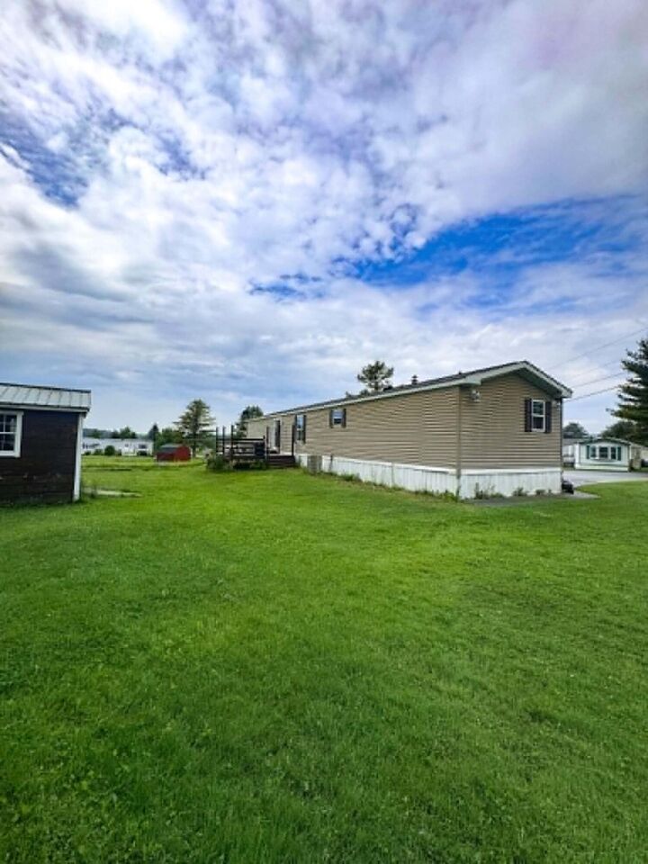 Property Photo: 27 Marie Circle ME 04280