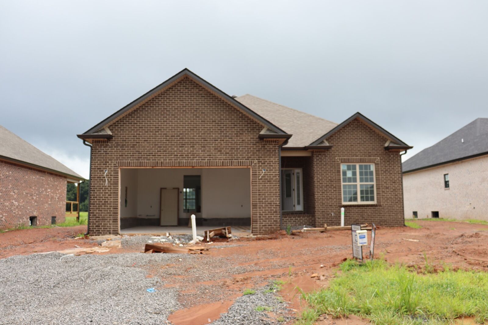 Property Photo:  225 Harvest Moon Dr  TN 37043 
