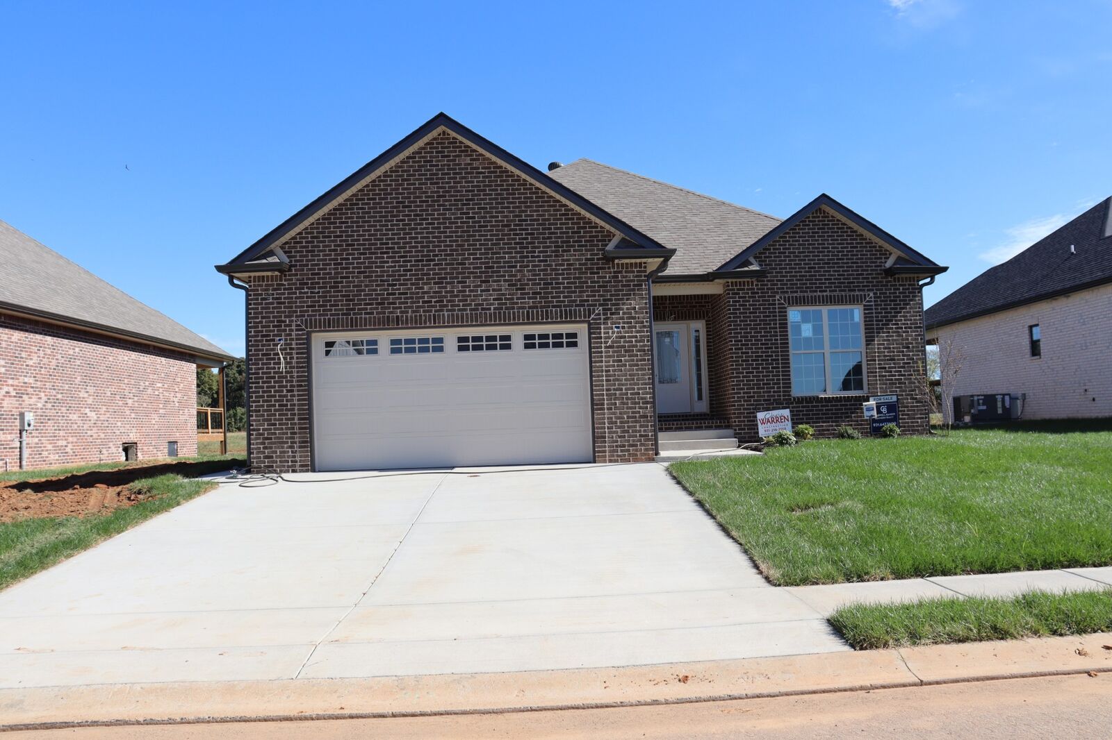 Property Photo:  225 Harvest Moon Dr  TN 37043 