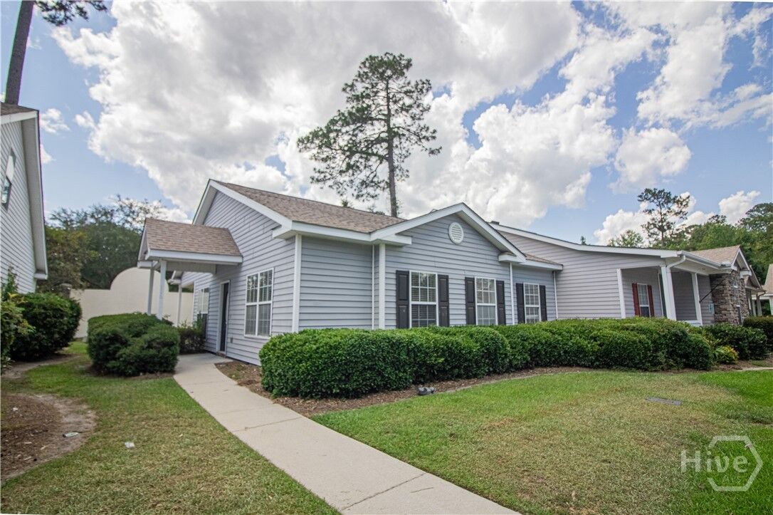 Property Photo:  116 Slate Circle  GA 31419 