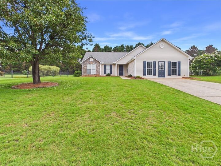 Property Photo: 1180 Stone Shoals Terrace GA 30677