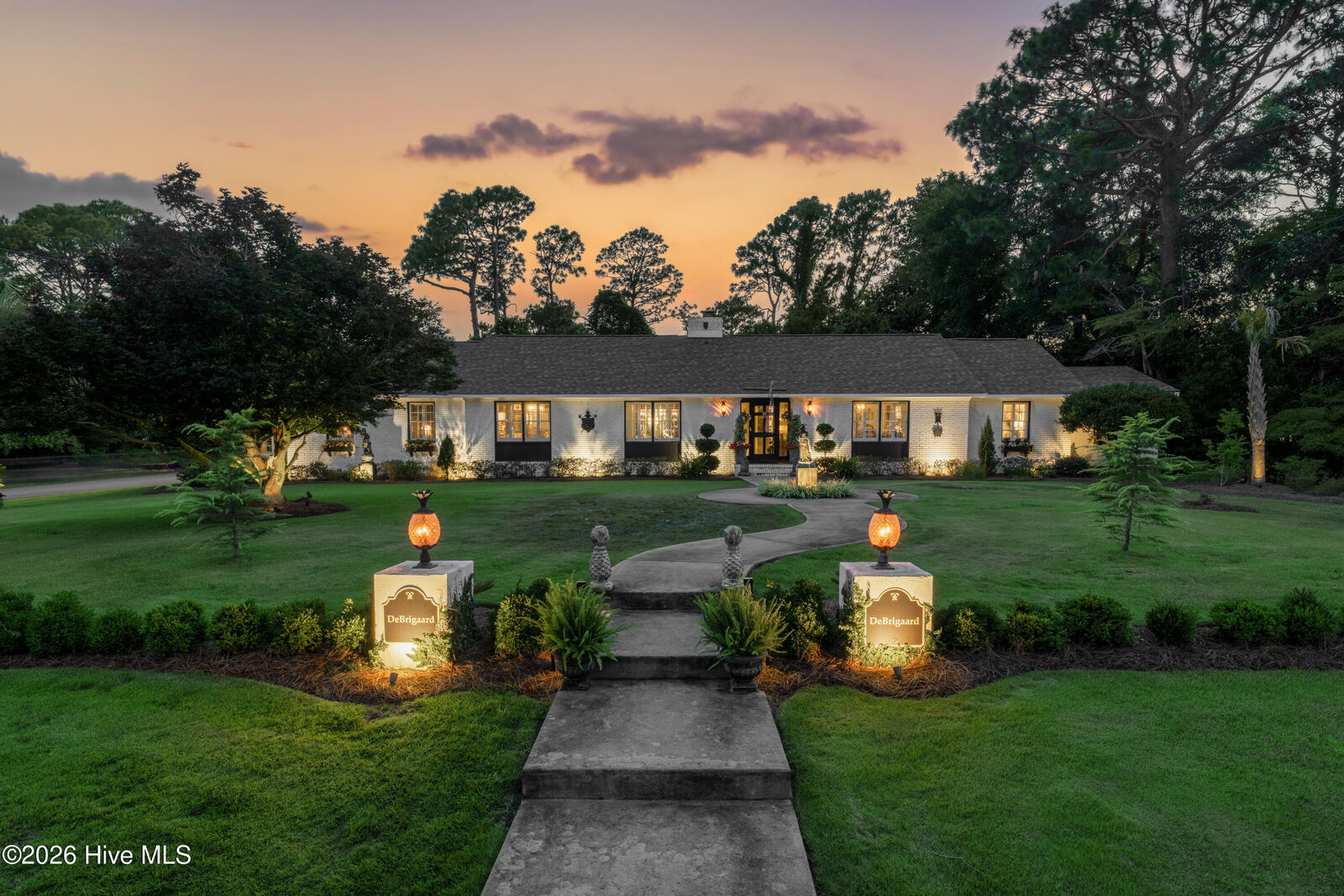Property Photo:  2228 Parham Drive  NC 28403 