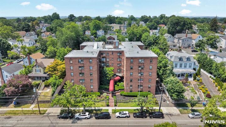Property Photo:  130 Orient Way 4E  NJ 07070 