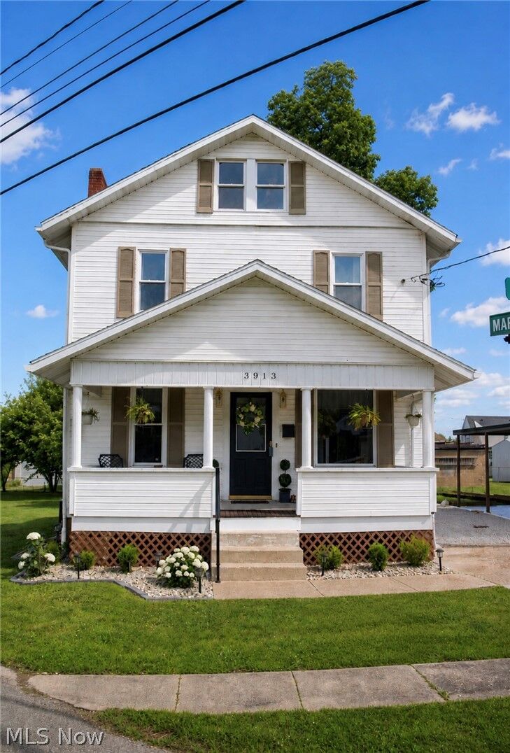 Property Photo: 3913 11th Avenue WV 26101