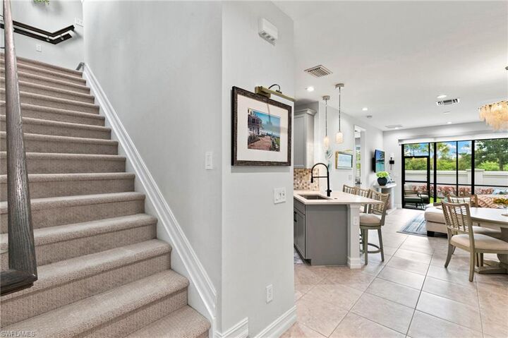 Property Photo: 7490 Rockefeller Dr FL 34119