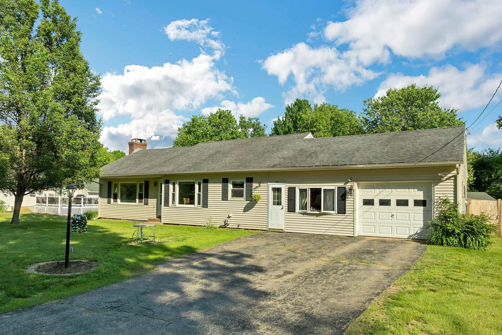 Property Photo:  125 Woodland Avenue  NH 03249 