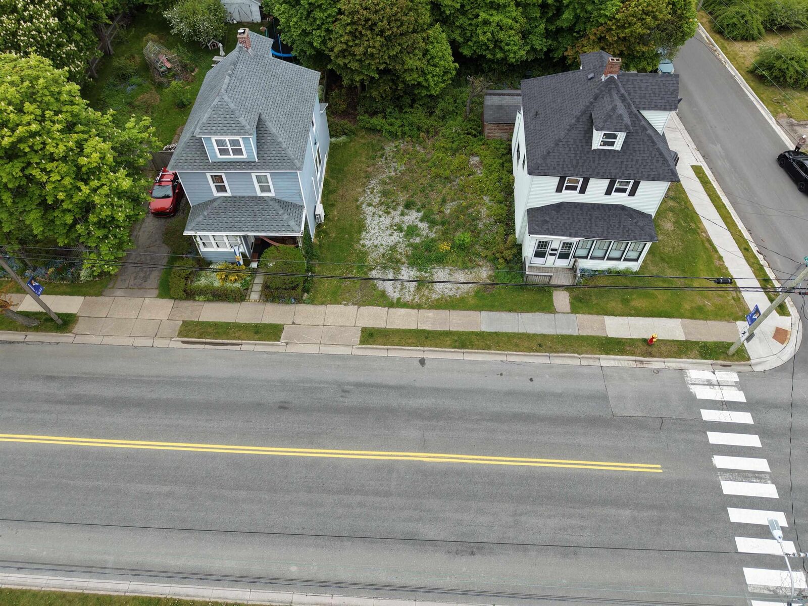 Property Photo:  1192 Victoria Road  NS B1N 2E6 