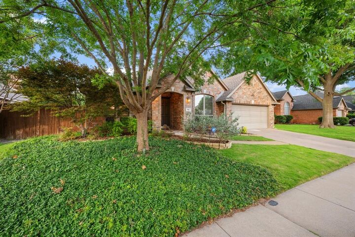 Property Photo:  711 Autumn Ridge Drive  TX 75072 
