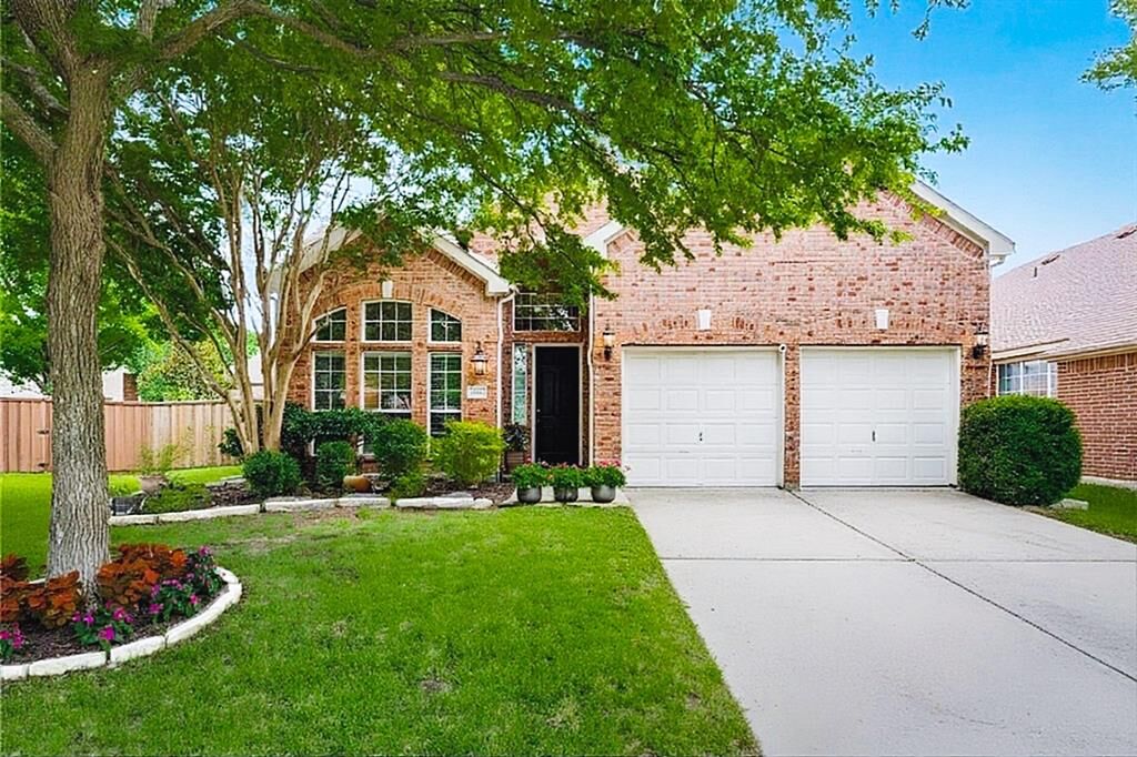 Property Photo:  5501 Amber Way  TX 75072 