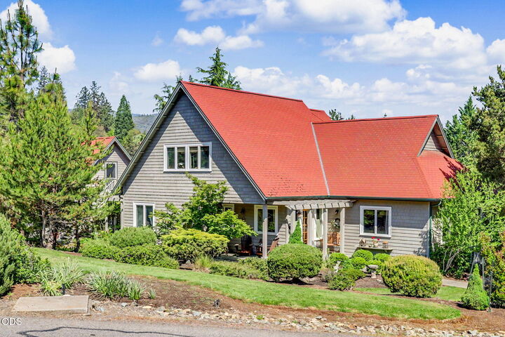 Property Photo: