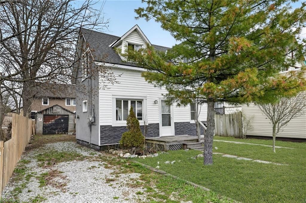 Property Photo: 172 Fraser Street ON L3K 1E6