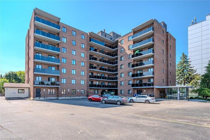 Property Photo:  279 Chandler Drive 405  ON N2E 1X6 