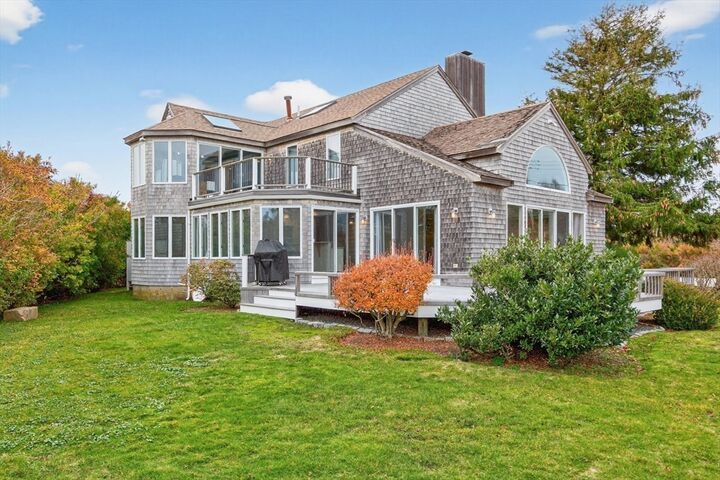 Property Photo:  15 Hedge Lane  MA 02540 