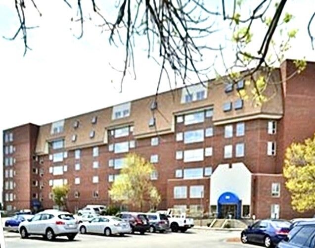 Property Photo:  150 Lynnway 103  MA 01902 